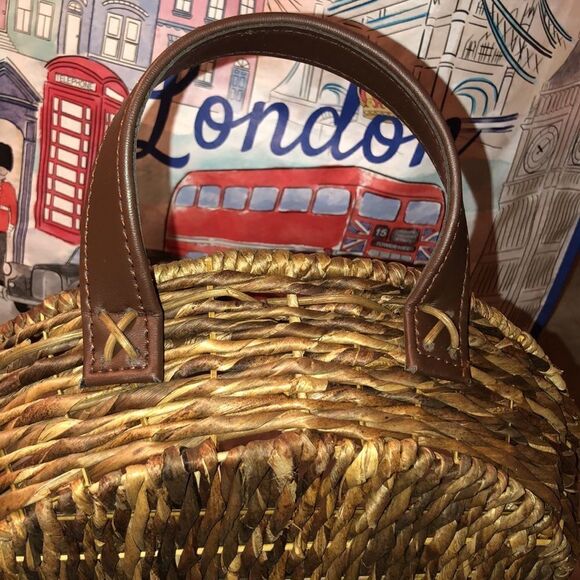 Woodard & Charles The Abaca Round Tapered Serving Tray  Leather Handles - Picture 4 of 8